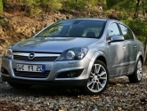 Opel Astra H Saloon